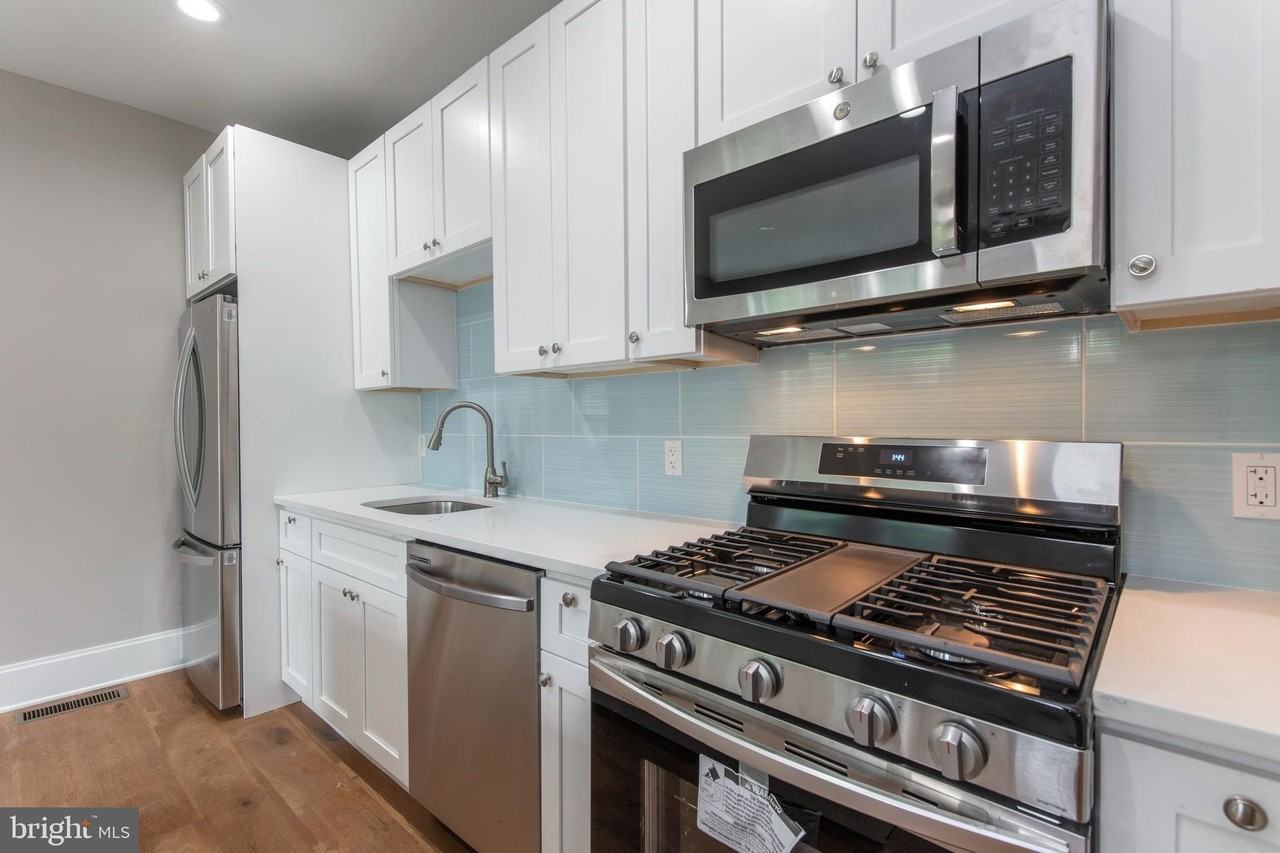 200 Maple St #1 - Photo 7 of 14