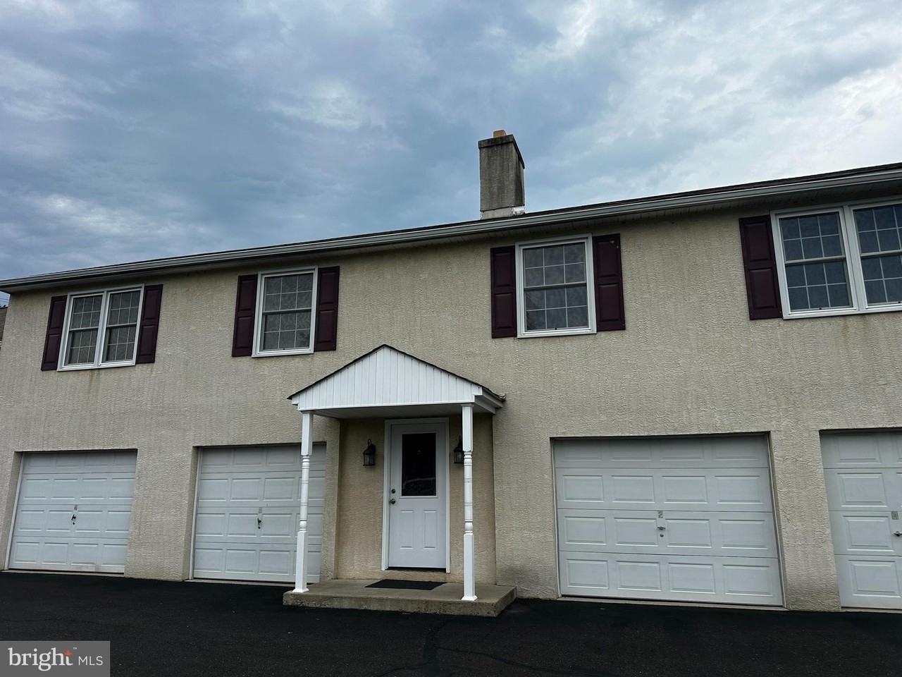 1009 Davis Grove Rd - Photo 2 of 17