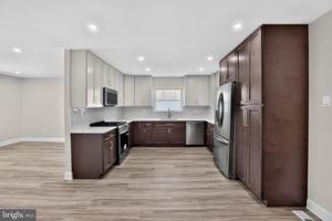 featured image of 9312 Edmund St