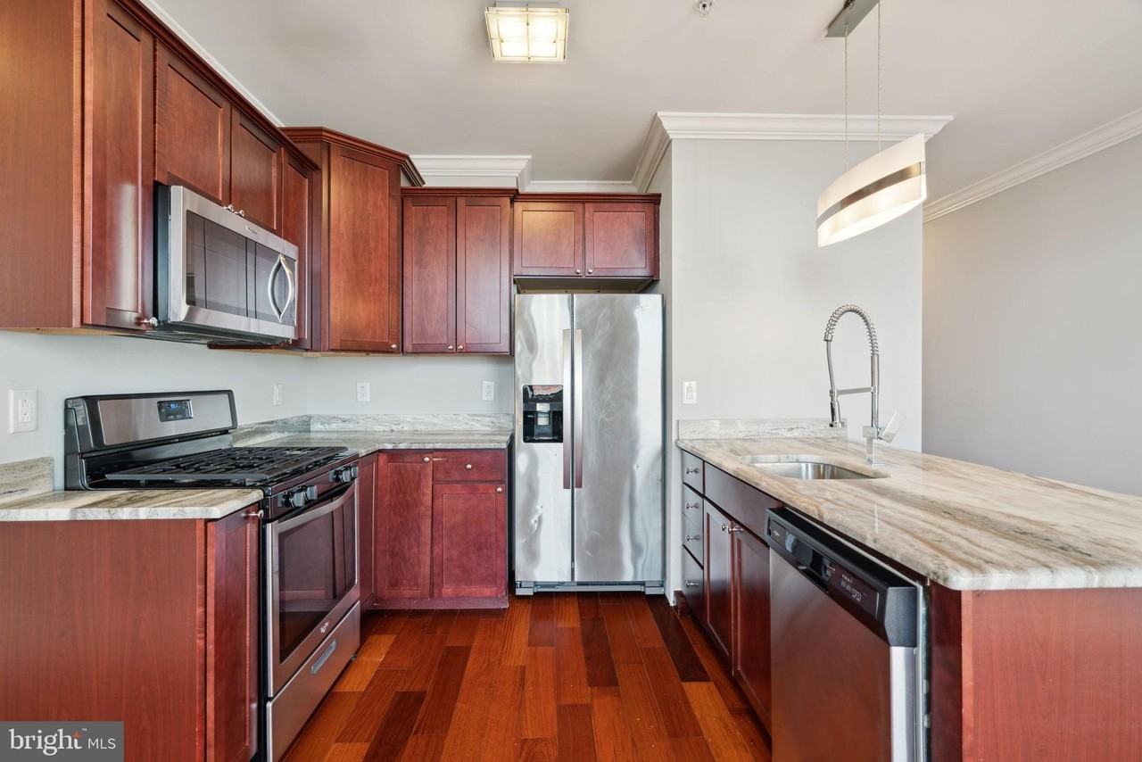 1401 N 5th St #622 - Photo 5 of 14