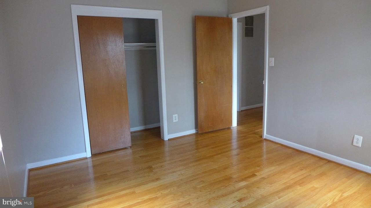 3704 14th St N #1 - Photo 6 of 13