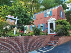 1419 N Longfellow St - Photo 1 of 1