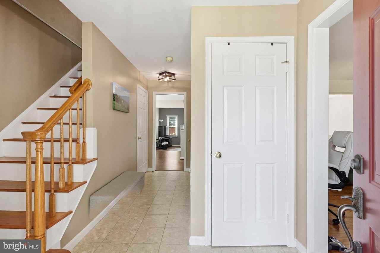 5406 Sequoia Farms Dr - Photo 4 of 33