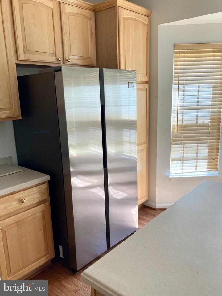 2985 Huntington Grove Sq - Photo 7 of 23