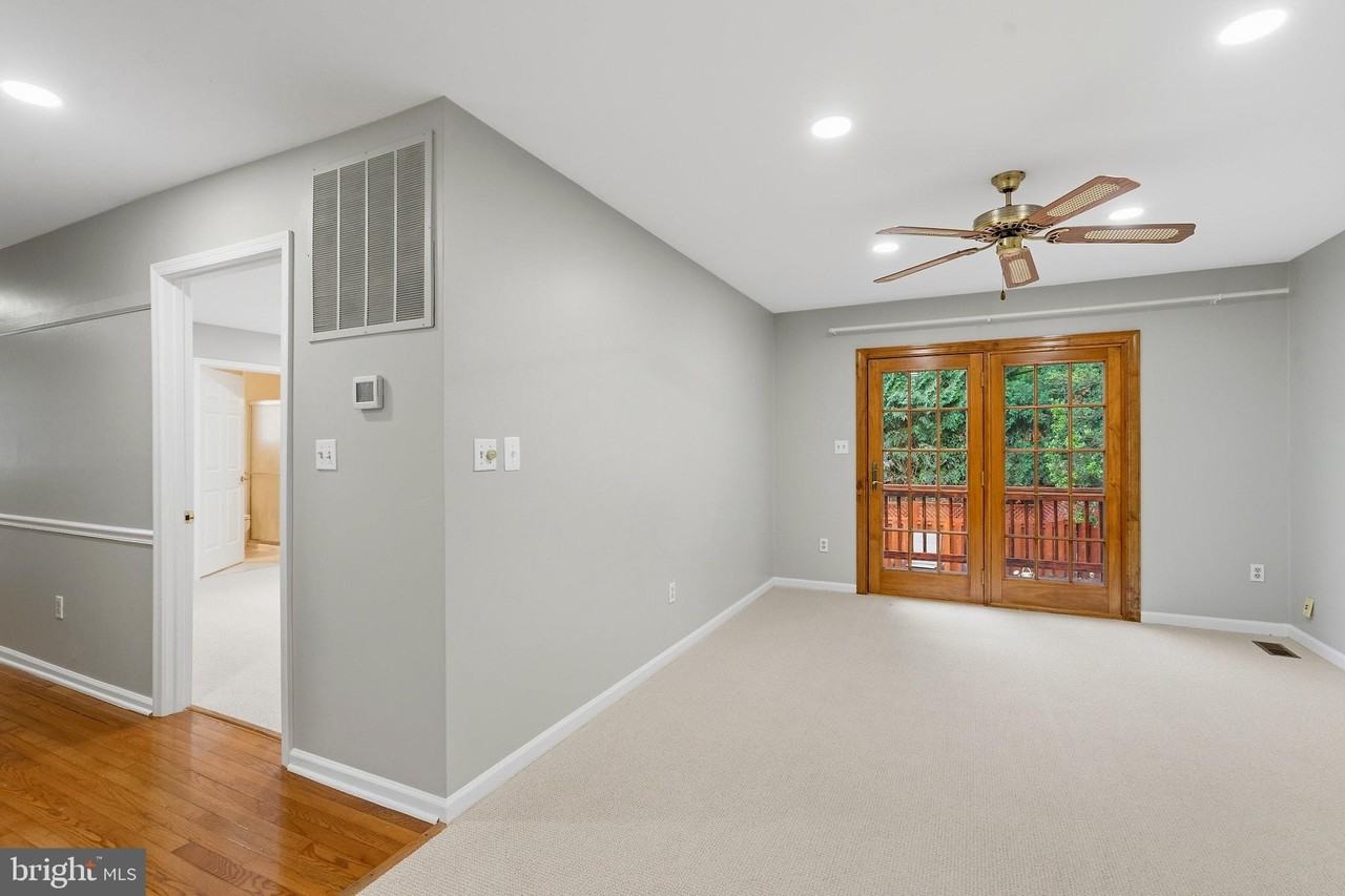 9201 Beachway Ln - Photo 6 of 50