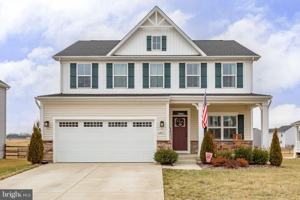 featured image of 6427 Hawkeye Dr