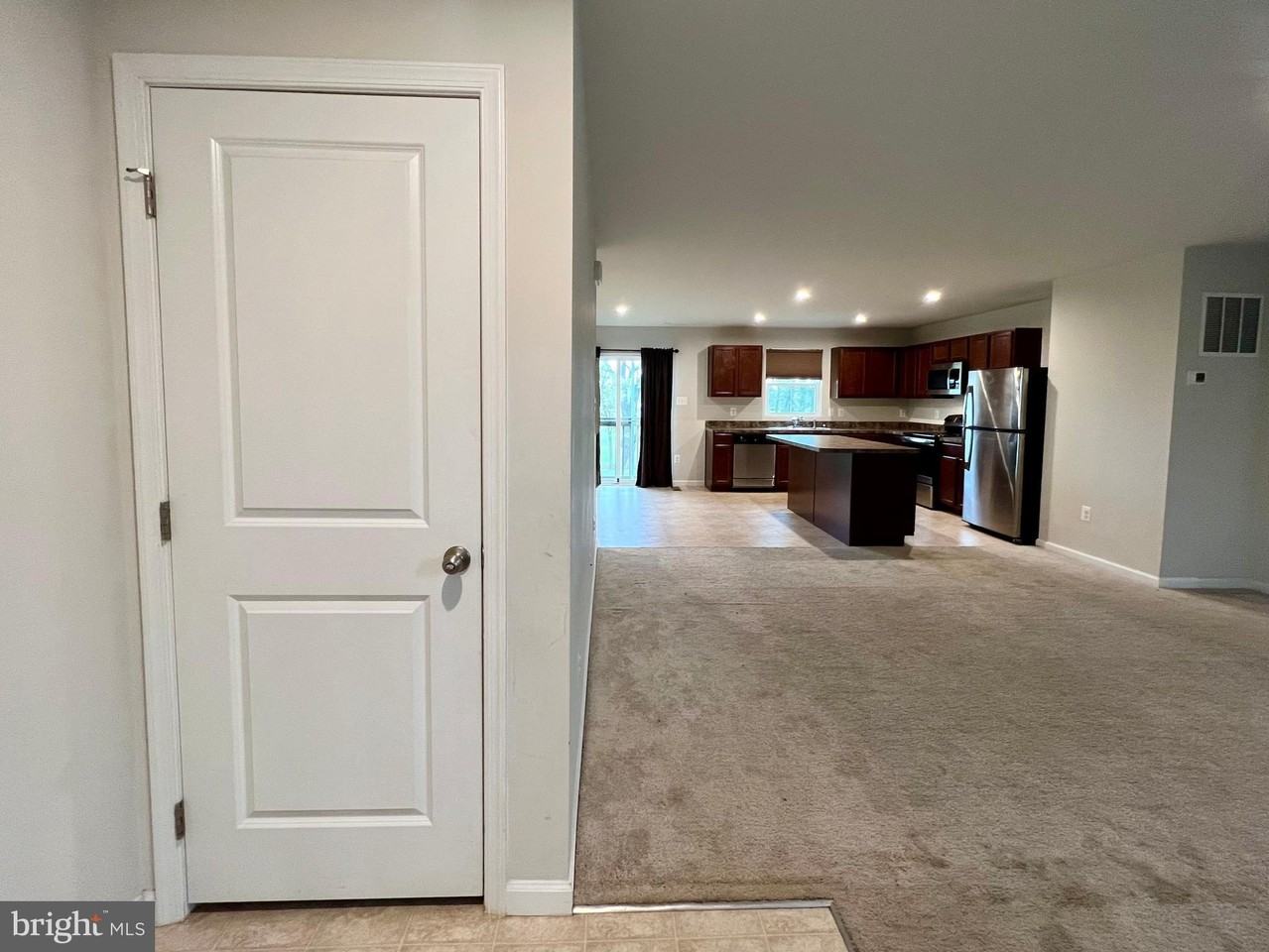 255 Severna Pkwy - Photo 3 of 45