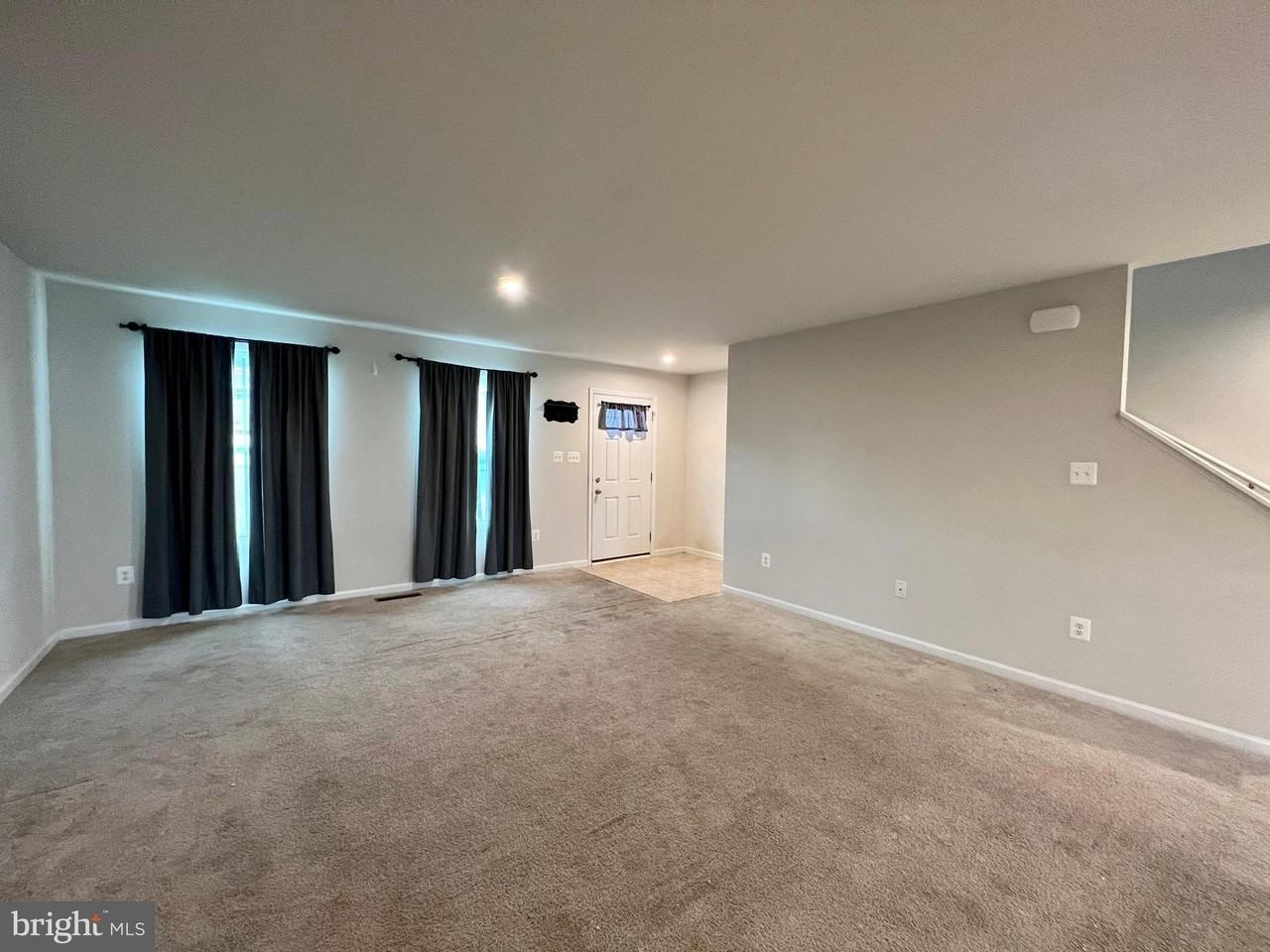 255 Severna Pkwy - Photo 5 of 45