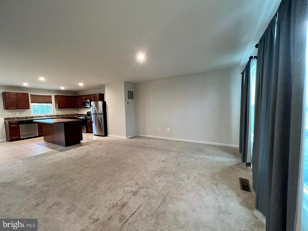 255 Severna Pkwy - Photo 7 of 45