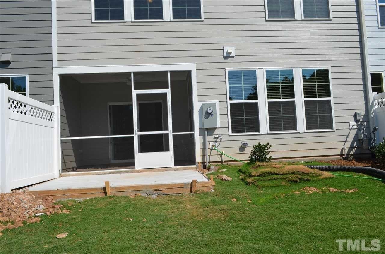 1034 Craigmeade Dr - Photo 5 of 40