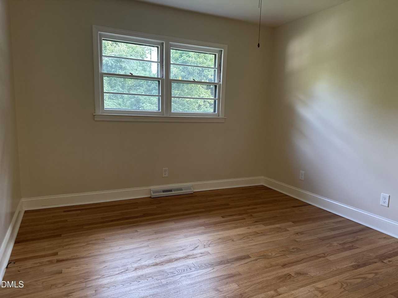 710 N Wilba Rd - Photo 4 of 7