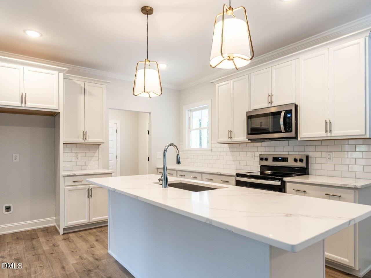 328 Green Pines Estates Dr - Photo 6 of 30