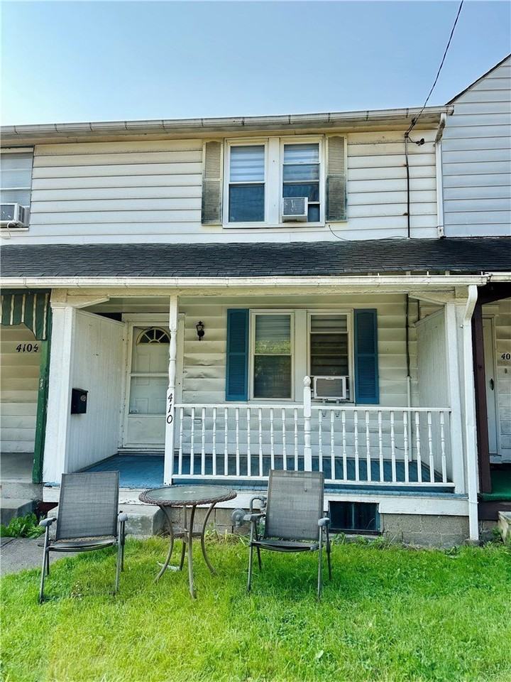 410 Freeport Rd - Photo 2 of 13