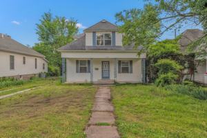 featured image of 1128 W Broadway St #1