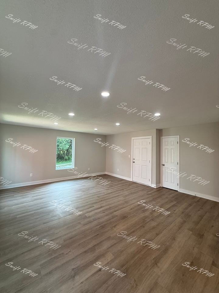 1038 Oakland Ave #1 - Photo 3 of 19