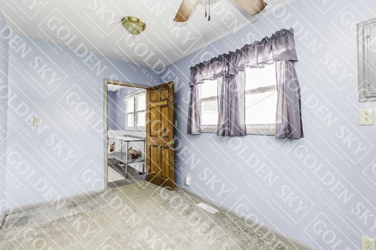 2400 W 10th St #1 - Photo 6 of 10