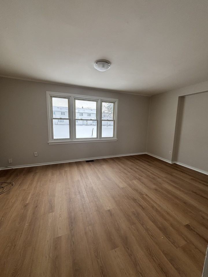 1 - 18 Caen Court - Photo 2 of 10