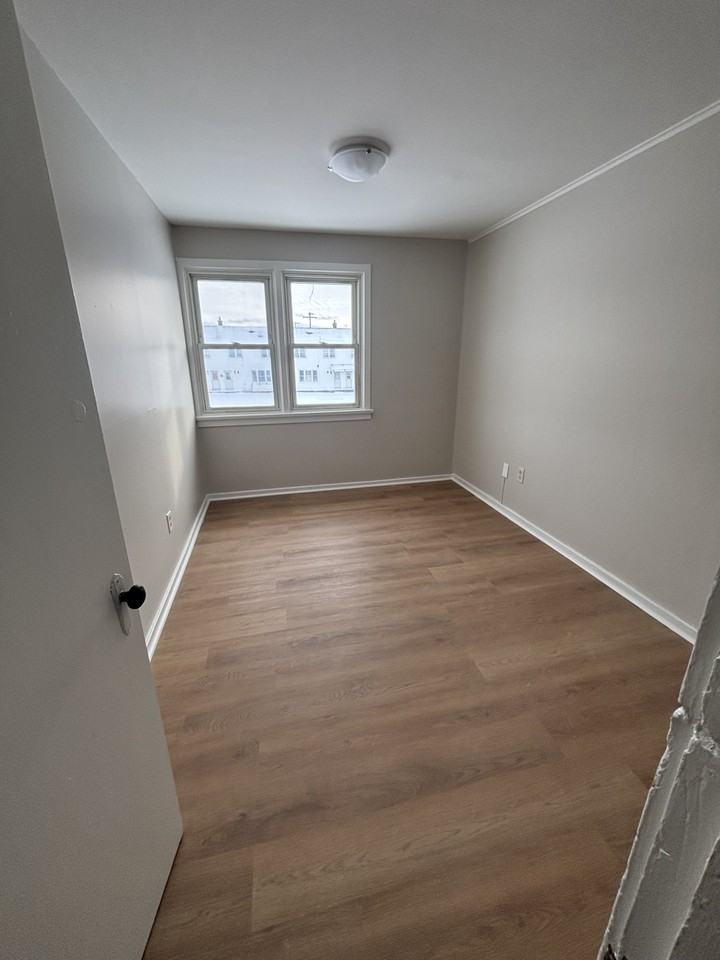 1 - 18 Caen Court - Photo 5 of 10