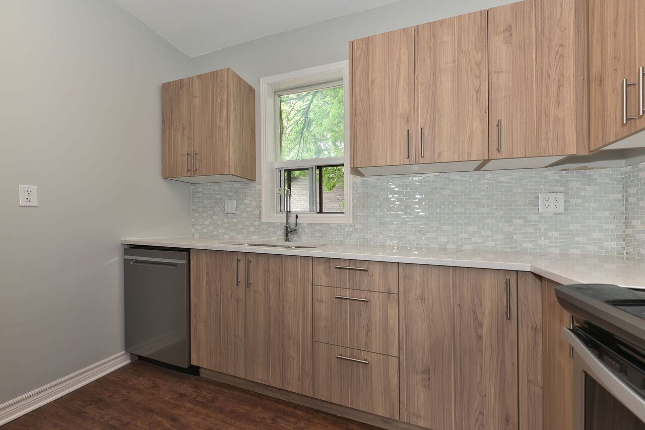 32 Cartwright St - Photo 7 of 27