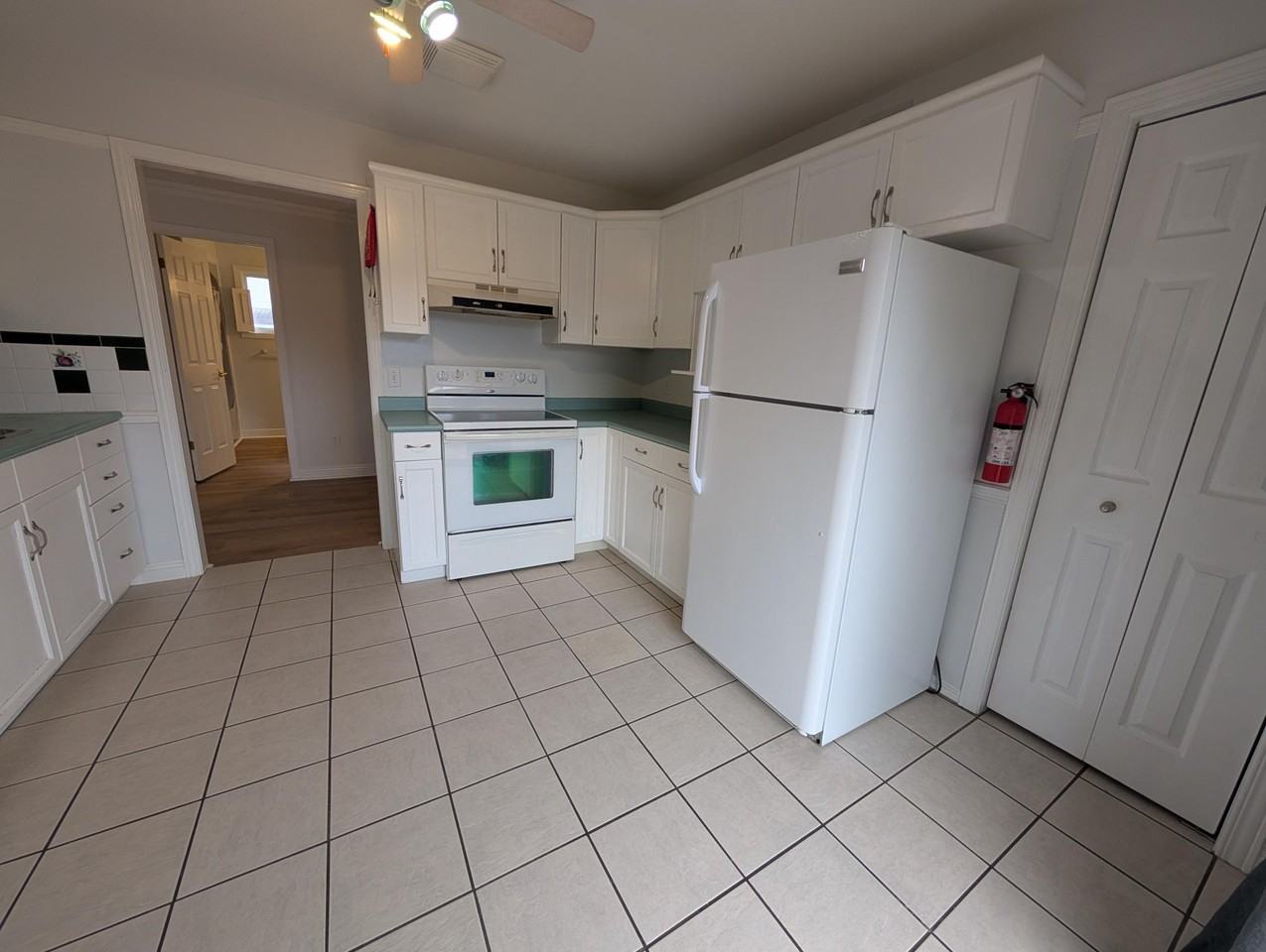 23 Union St - Photo 3 of 24