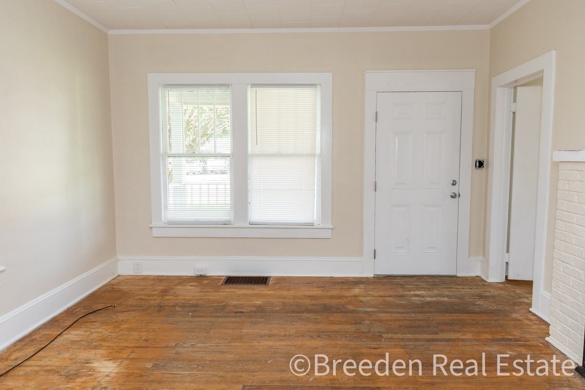 427 N Green St #1 - Photo 3 of 13