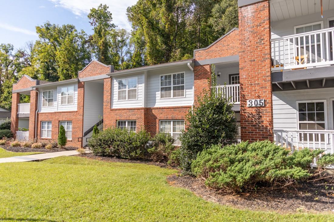305 Todd St Nw