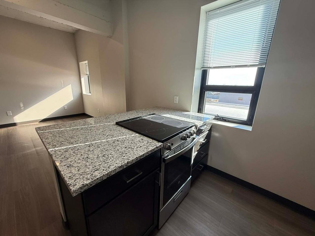 The Arnold Apartments - Photo 7 of 10