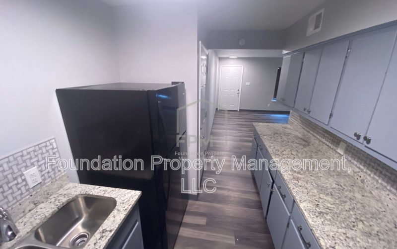 1283 E Raines Rd #2 - Photo 3 of 11