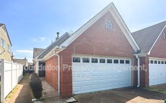 1818 Winship Dr - Photo 1 of 1