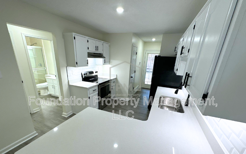 1818 Winship Dr - Photo 7 of 20