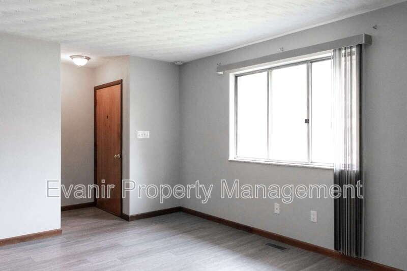 3164 Honeysuckle Dr - Photo 4 of 27