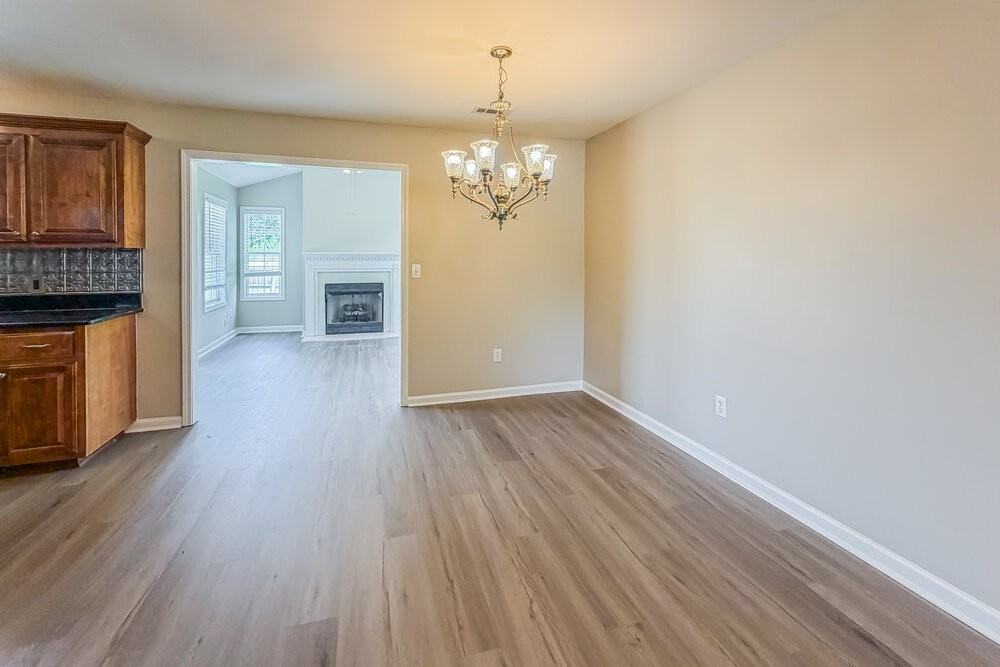 304 Cheairs Ct - Photo 5 of 17