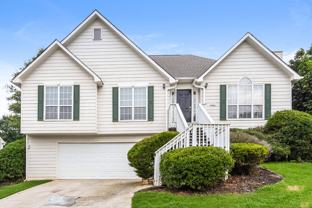 3042 Lexington Ave - Photo 1 of 1