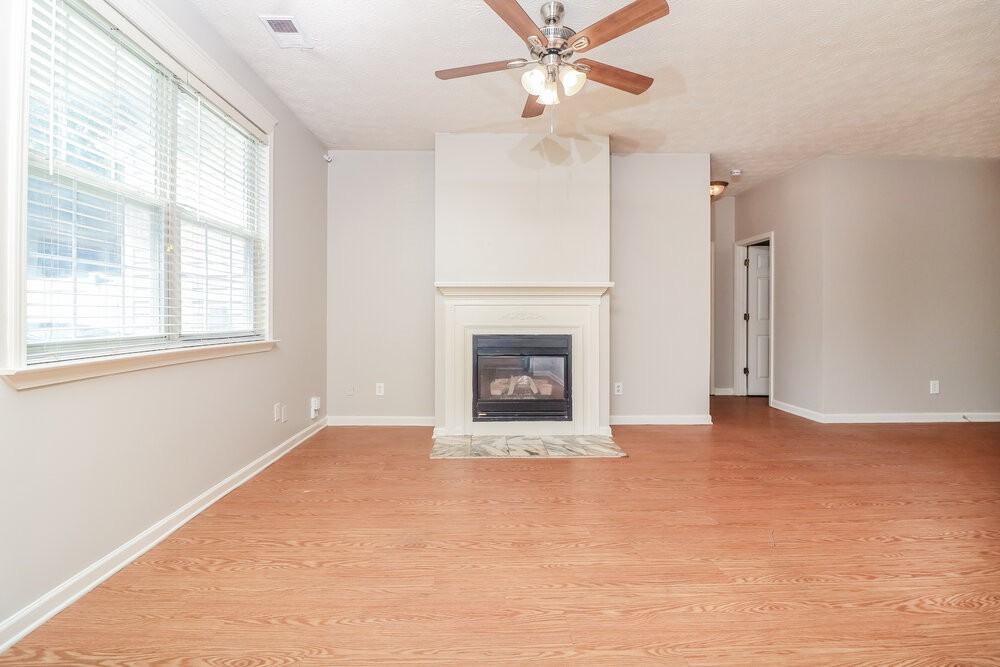 186 Windcroft Ct Nw - Photo 6 of 16