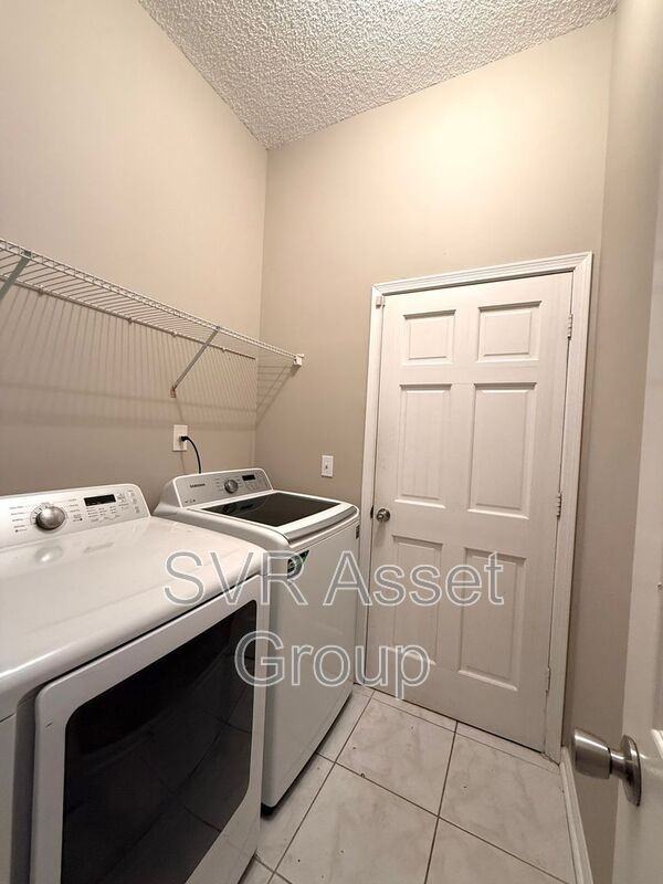 2798 Lantana Lakes Dr W - Photo 7 of 13