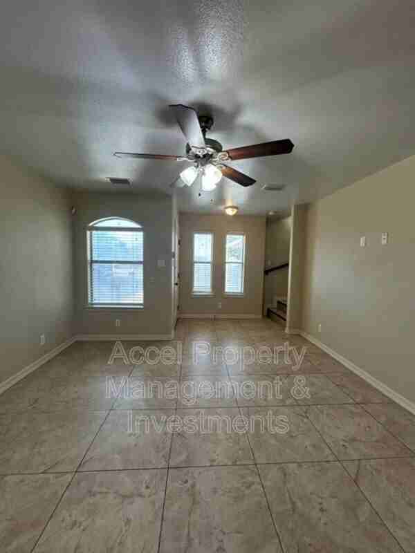 2603 E Eisenhower Ave #2 - Photo 4 of 22
