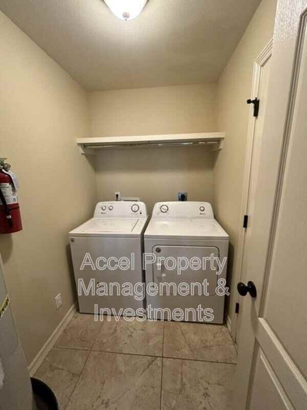 2603 E Eisenhower Ave #2 - Photo 6 of 22