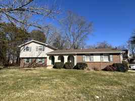 featured image of 2900 Moss Spring Dr #1