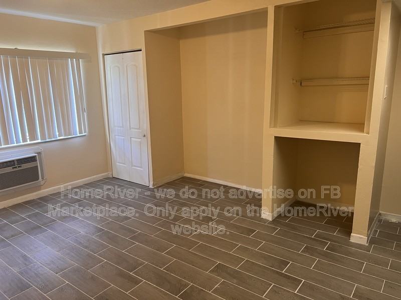 1256 E 113th Ave #E115 - Photo 3 of 9