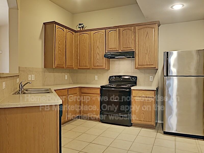 1127 Sophia St - Photo 7 of 30