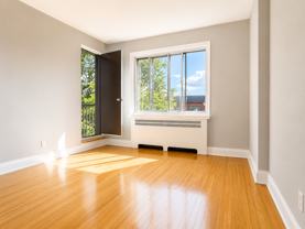 5025 Avenue Macdonald #301 - Photo 1 of 1