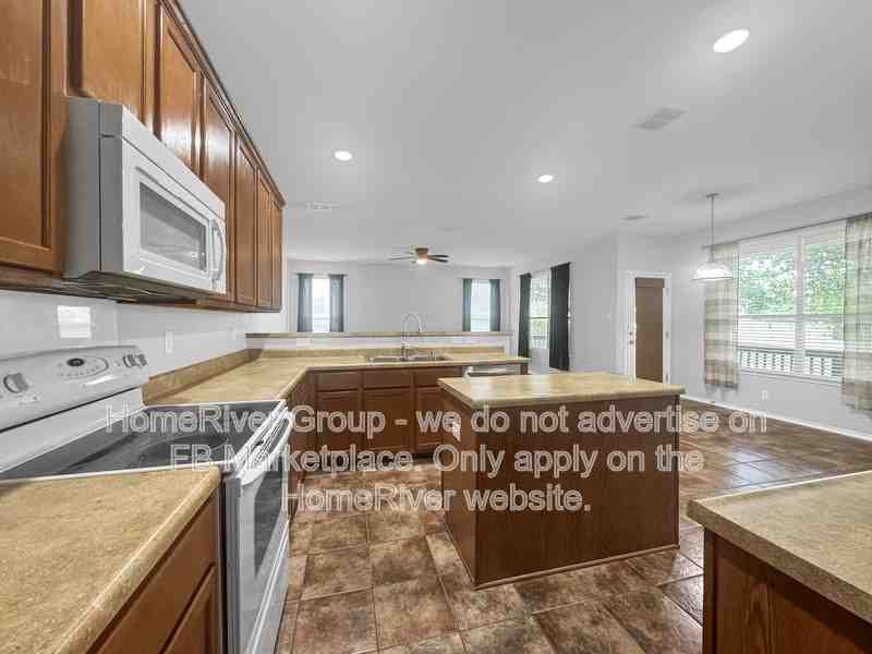 4535 Darien Vis - Photo 7 of 20