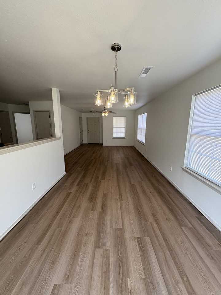 601 Cedar Brook Ct #1 - Photo 5 of 17
