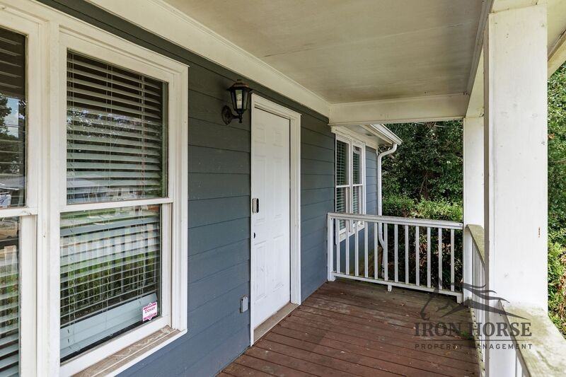 130 Mandy Dr - Photo 3 of 26