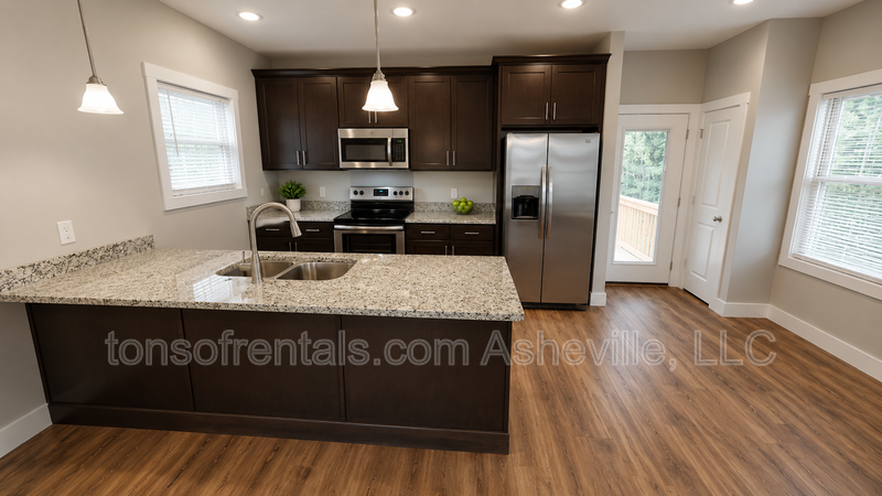 14 Cedar St - Photo 5 of 15