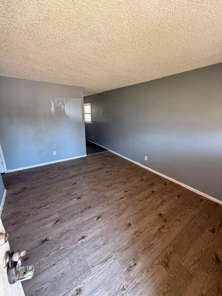 312 Beech Ave - Photo 4 of 7