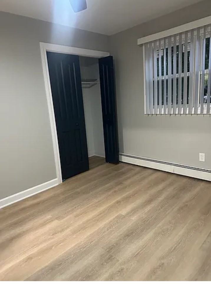 19647 Wolf Rd #4 - Photo 6 of 9
