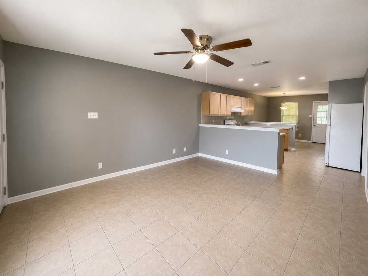 2907 Cantabrian Dr #B - Photo 2 of 11