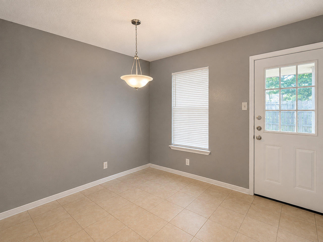 2907 Cantabrian Dr #B - Photo 6 of 11