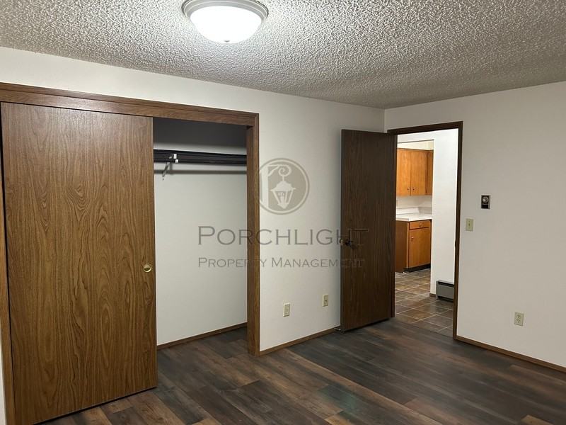 107 La Villa Dr - Photo 4 of 14